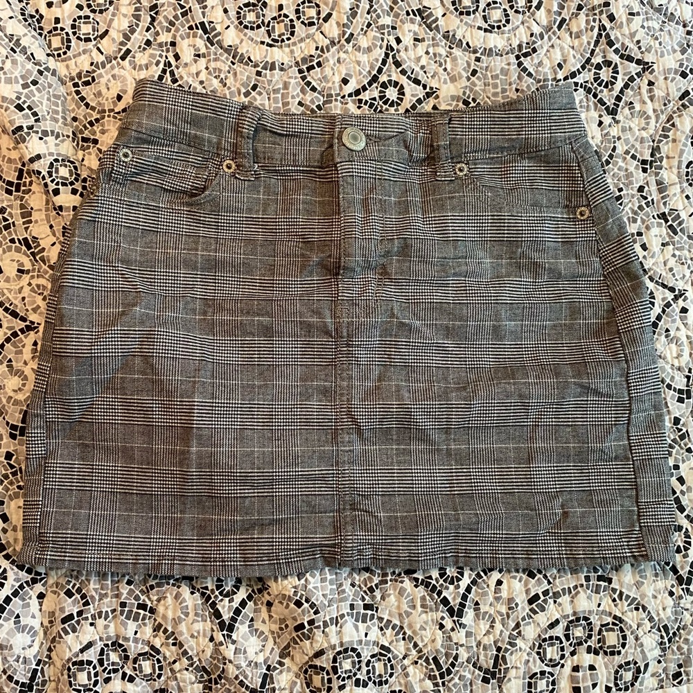 American Eagle Size 4 Skirt